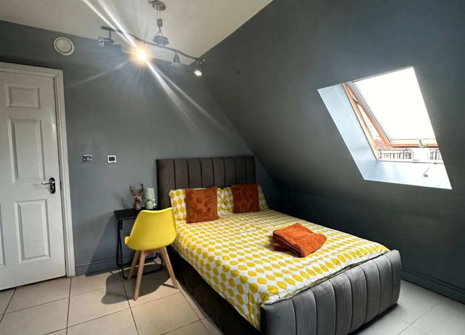 Homestay Luxury Room In Rooftop Penthouse In Central London, Shared Flat United Kingdom