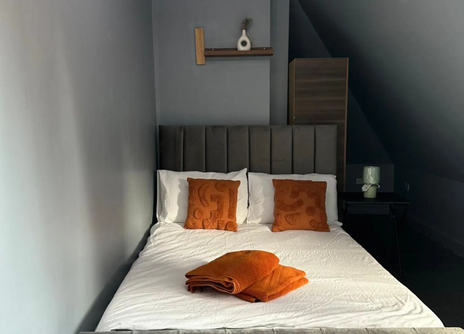 Luxury Room In Rooftop Penthouse In Central London, Shared Flat London
