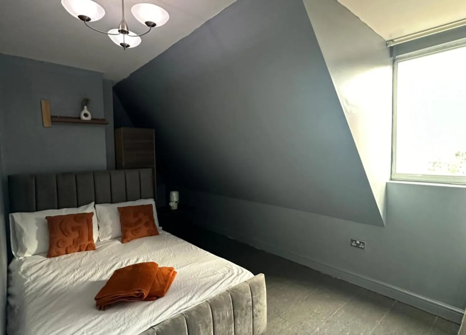 Homestay Luxury Room In Rooftop Penthouse In Central London, Shared Flat