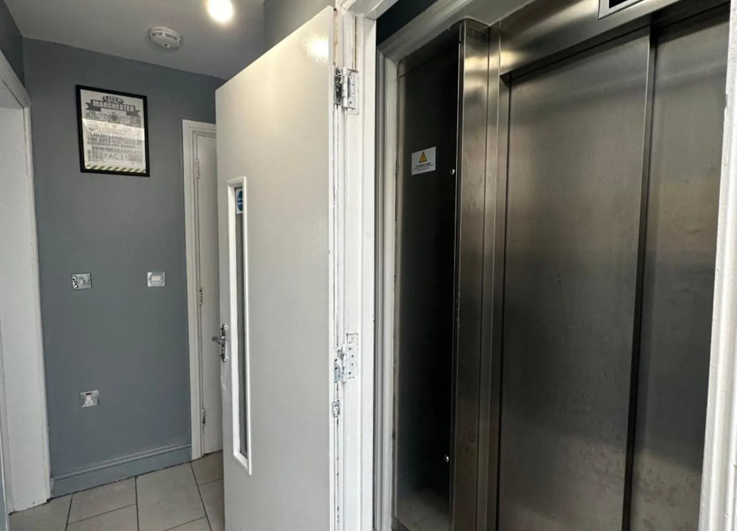 Homestay Luxury Room In Rooftop Penthouse In Central London, Shared Flat United Kingdom