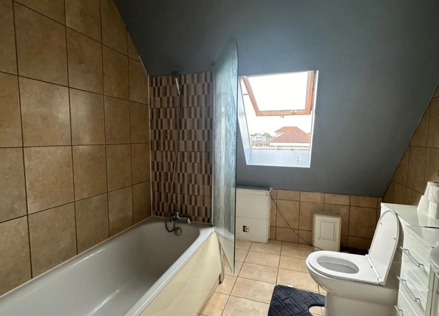 Homestay Luxury Room In Rooftop Penthouse In Central London, Shared Flat